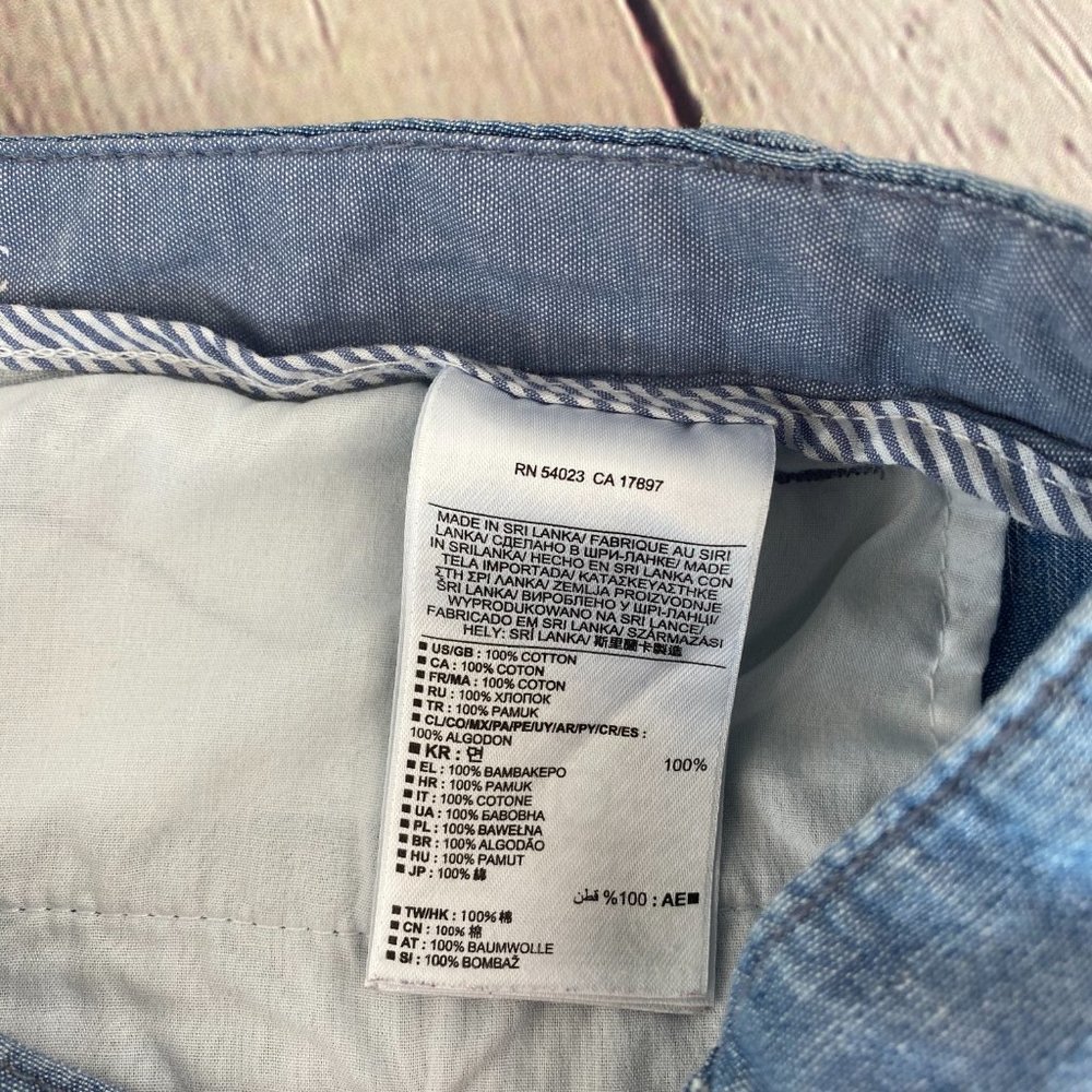 Banana Republic Cotton City Chino Blue Shorts - Picture 5 of 7